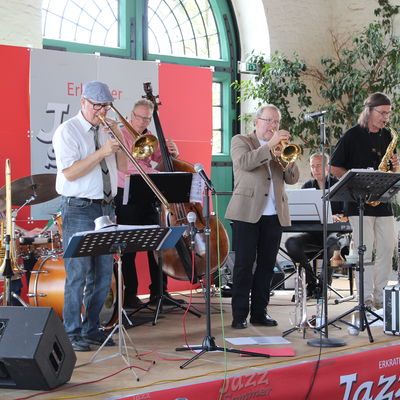 Die Atlanta Jazzband Köln 2019 auf der Bühne im Lokschuppen.