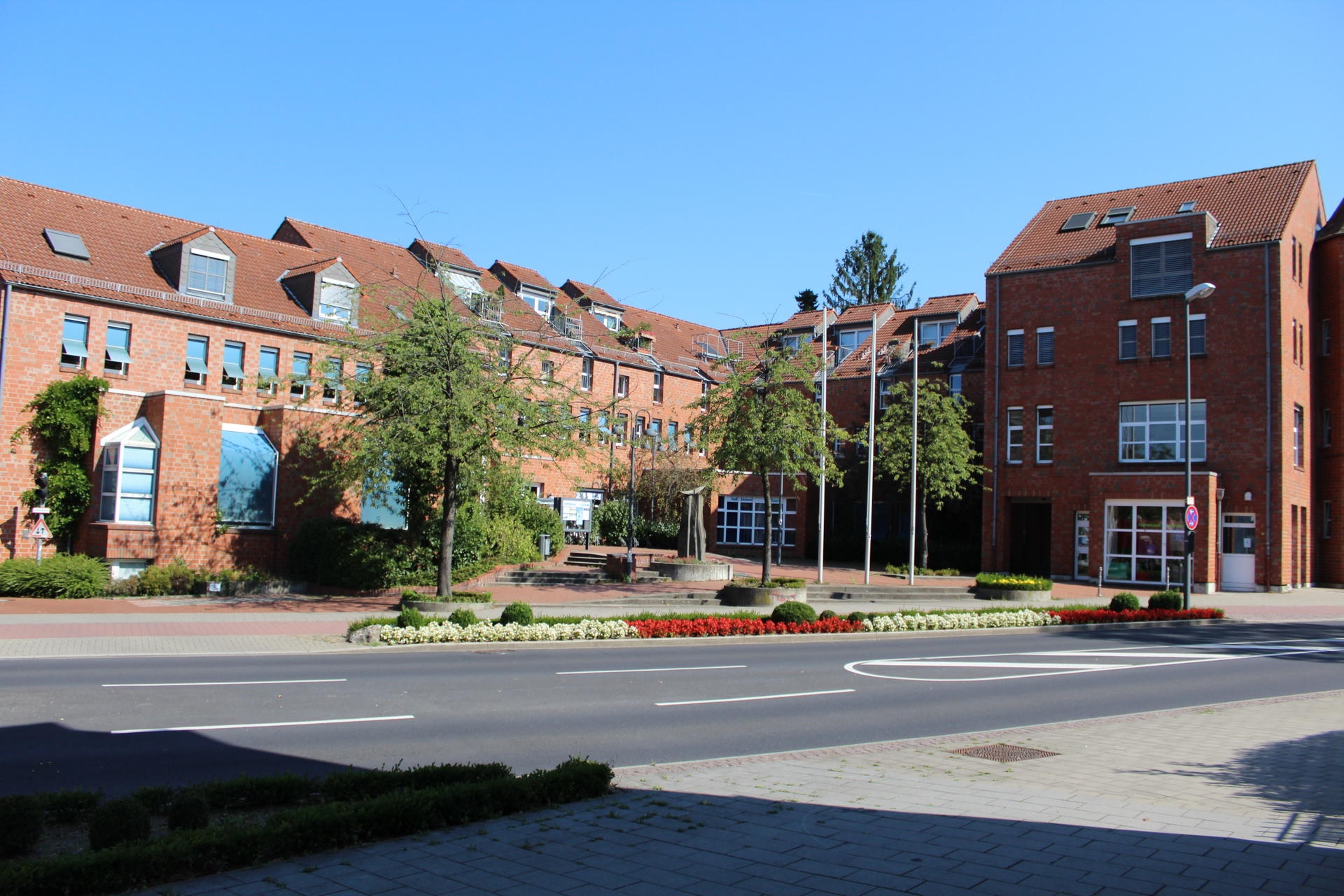 Rotes Backsteinhaus Kaiserhof an der Bahnstraße 2