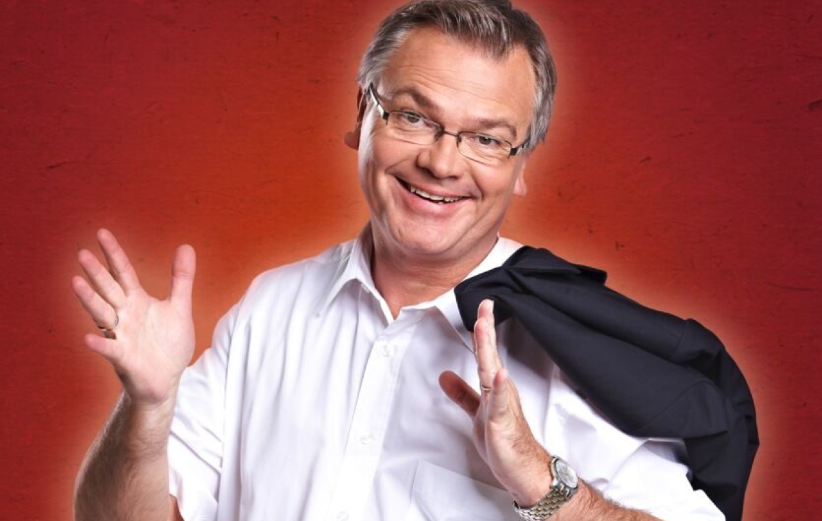 Jürgen B Hausmann