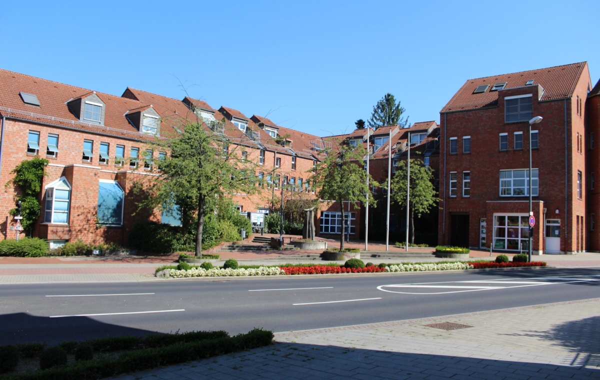 Rotes Backsteinhaus Kaiserhof an der Bahnstraße 2